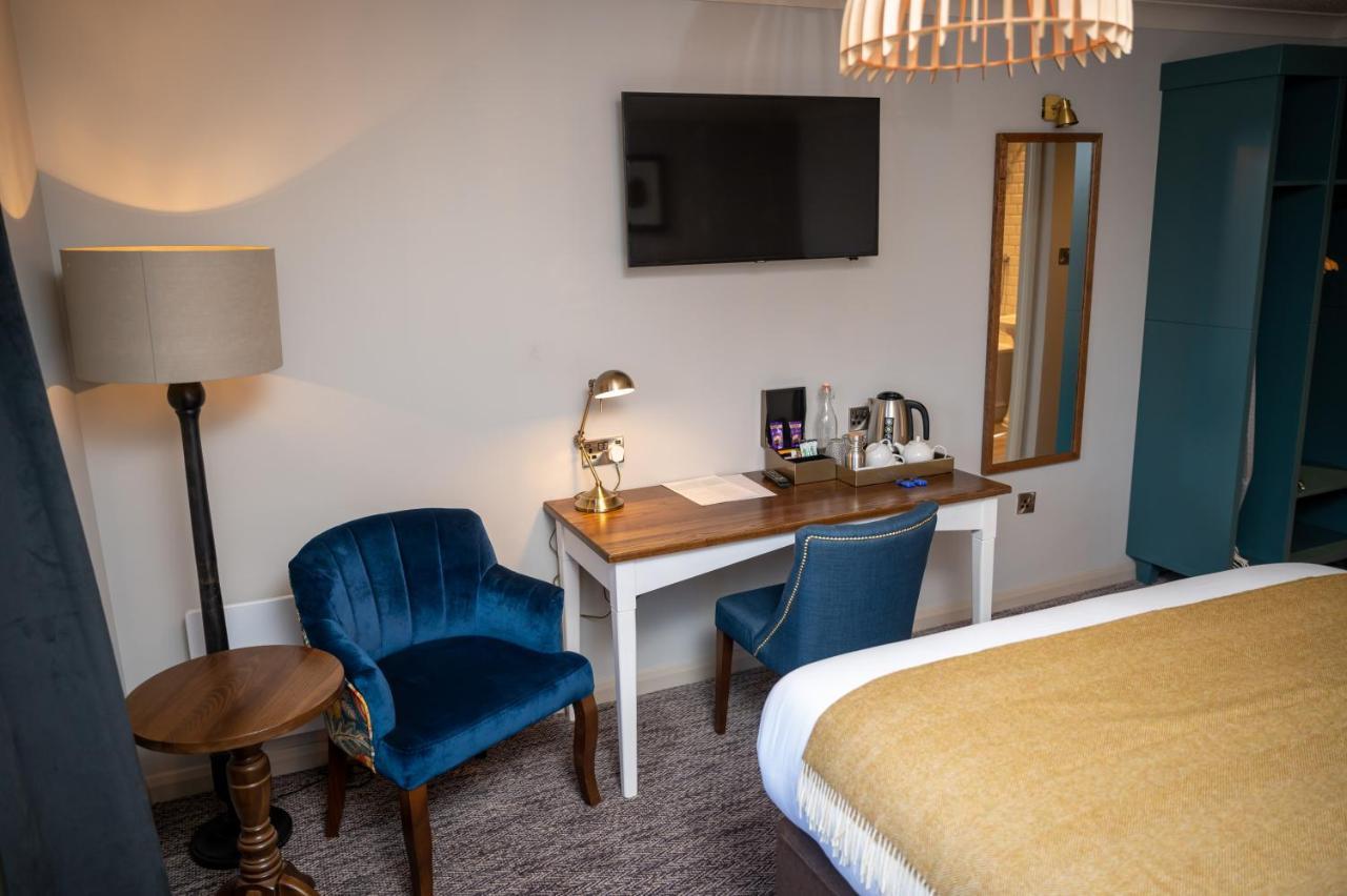 Ely Hotel By Chef & Brewer Collection Camberley Esterno foto