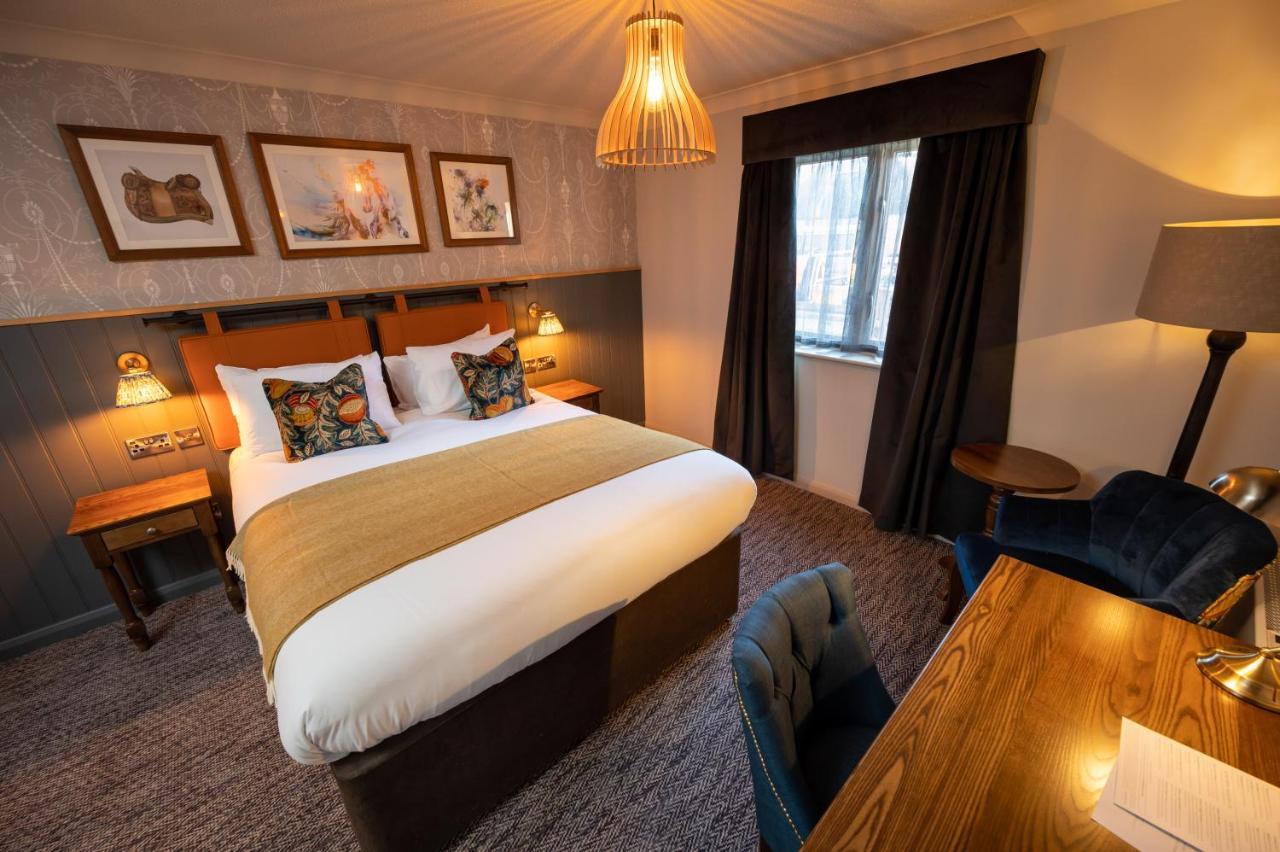 Ely Hotel By Chef & Brewer Collection Camberley Esterno foto