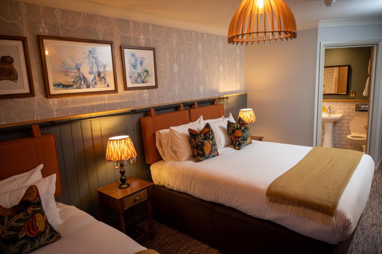 Ely Hotel By Chef & Brewer Collection Camberley Esterno foto